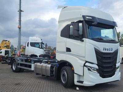 Iveco S-Way 460 4x2 Swap Body Truck (Euro-6): вантажівка зі змінними кузовами