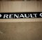 Бризковик RENAULT (білий напис) 35*240