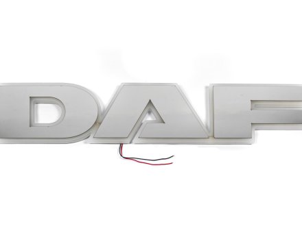 Надпис на решітку DAF нержавійка з оранжевою підсвіткою (68см.*13,5см.)