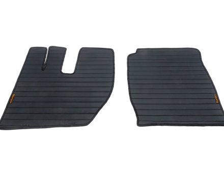 Килимки в салон Volvo FH (2009-2013) чорні з 2-х частин