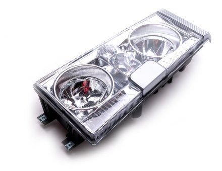 Фара Renault Magnum права (00 - ...)