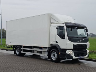 Volvo FE 320.18 (Євро-6): Універсальний експерт у логістиці