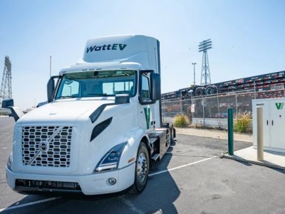 Чи варто купувати вживану електричну вантажівку?