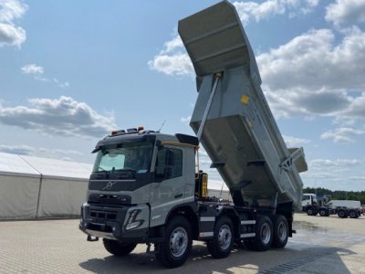 Огляд Volvo FMX 500 8X4: Потужний самоскид преміум-класу