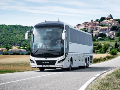 Огляд тривісного автобуса MAN Lion's Coach (470 к.с.)