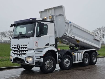 Огляд потужного самоскида Mercedes-Benz Arocs 3251 8x4