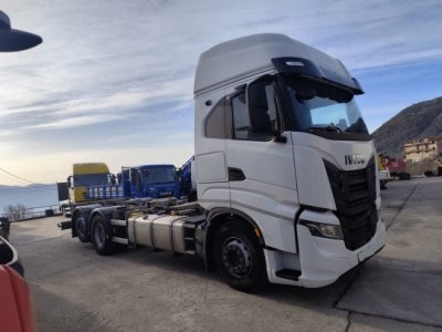 Iveco S-Way 510 6x2 (Євро-6): Сучасне шасі для важких перевезень