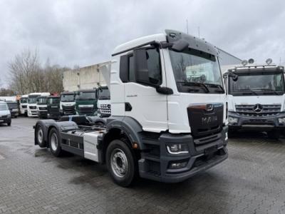 MAN TGS 26.330 6×2 (Євро-6): надійне шасі для комерційного транспорту