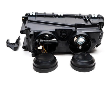 Фара Mercedes Benz Axor MP2 (2004-2011) права 505670