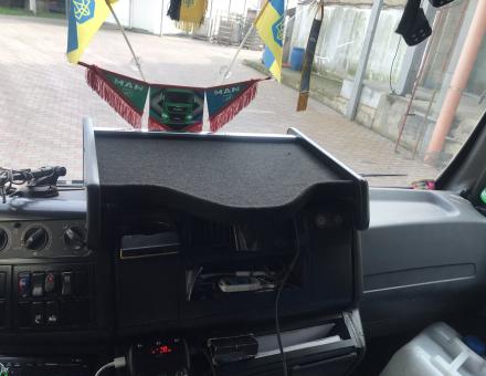Полиця на панель Man TGA XL-TGM