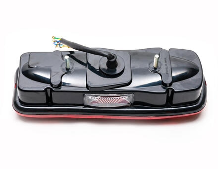 Ліхтар задній універсальний лівий з кабелем ззаду 611252