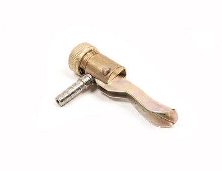 Вентиль на шланг для підкачування коліс