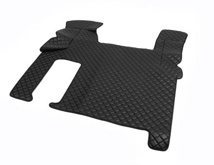 Килимки в салон Man Tgx екошкіра чорні з чорною прошивкою (автомат)