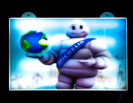LED панель Michelin Bibendum 12–24В – світлодіодна підсвітка для авто